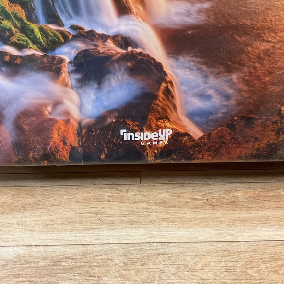 New! Earth Board Game NEW Sealed Maxime Tardif Conor Mcgoey Insideup Games - Picture 3 of 8